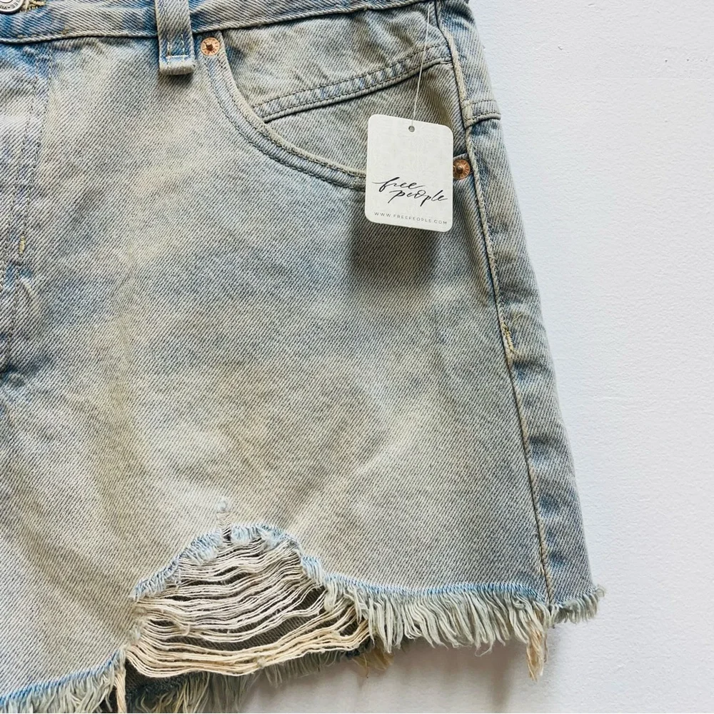 Free People Now or Never Denim Distressed Shorts size 32 - Picture 6 of 10